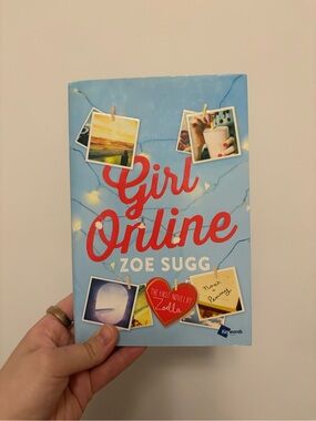 Girl Online by Zoe Sugg - Blue & Red Paperback